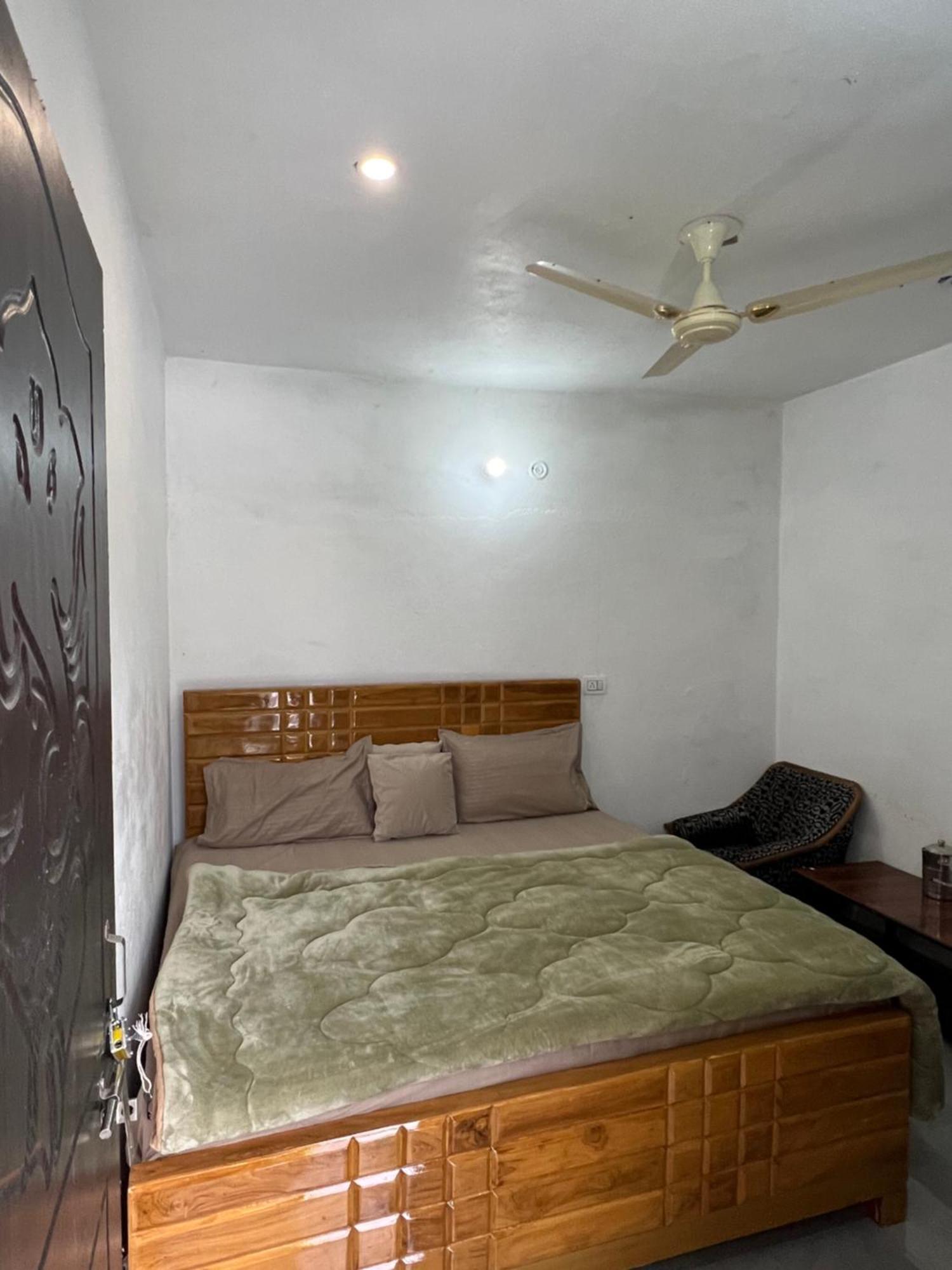 Mayur Homestay Ukhimath Dış mekan fotoğraf